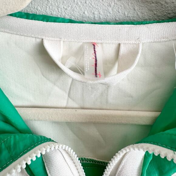 NEW Free People Movement Summer Breeze Hoodie Windbreaker Size Medium - Picture 8 of 13